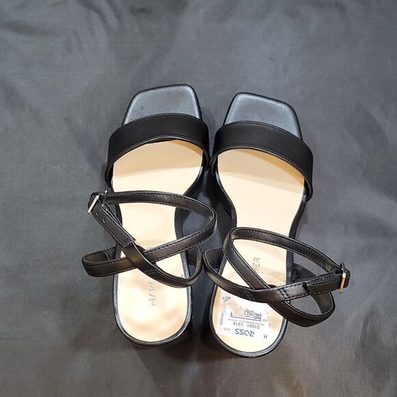 MARC FISHER WOMEN'S PLATFORM HEELED SANDAL - Picture 3 of 14